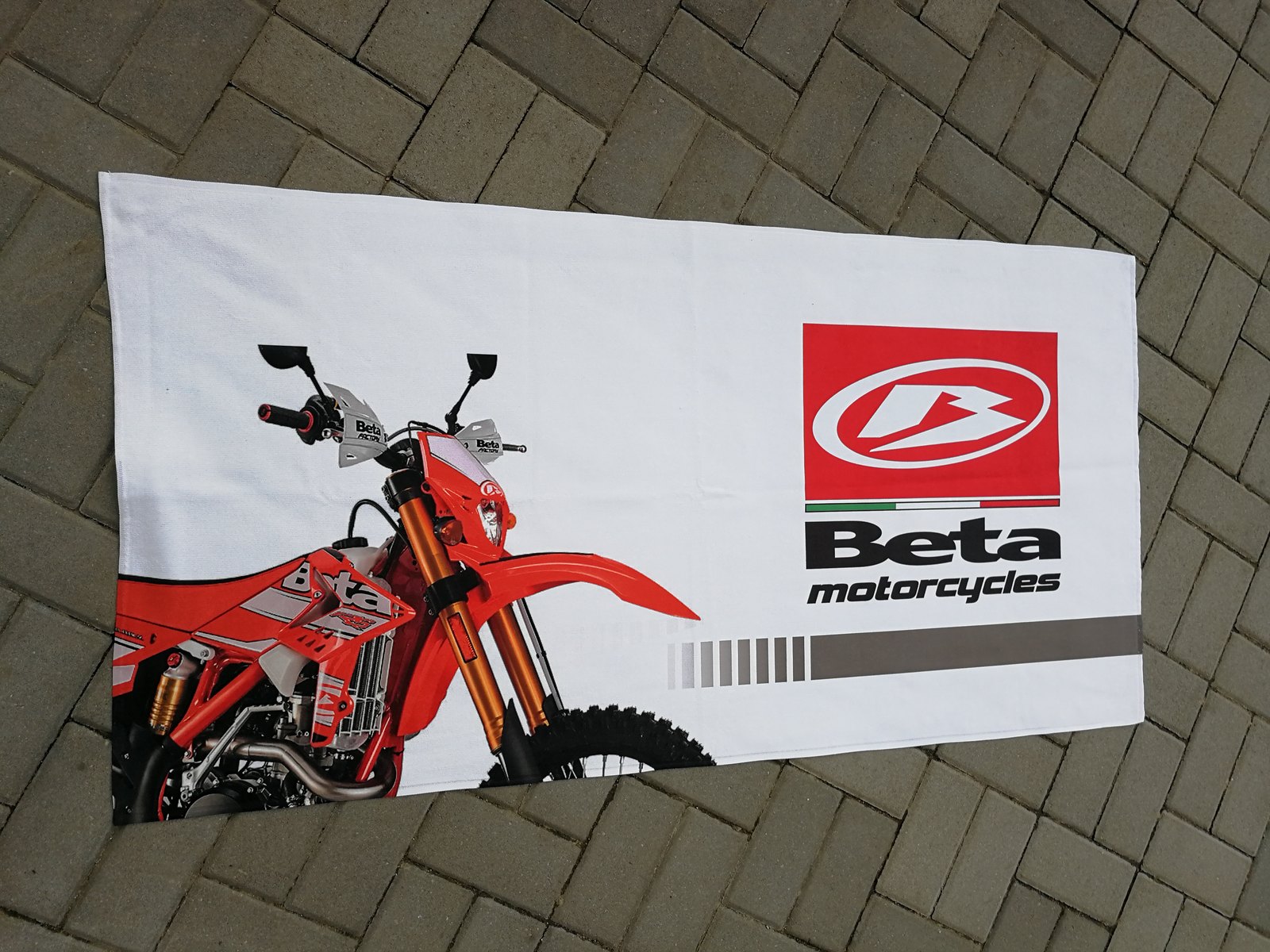 Sponsorbanner am Spielfeldrand